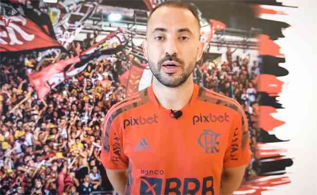 Éverton Ribeiro comentou sobre preparação e expectativa no Flamengo para temporada