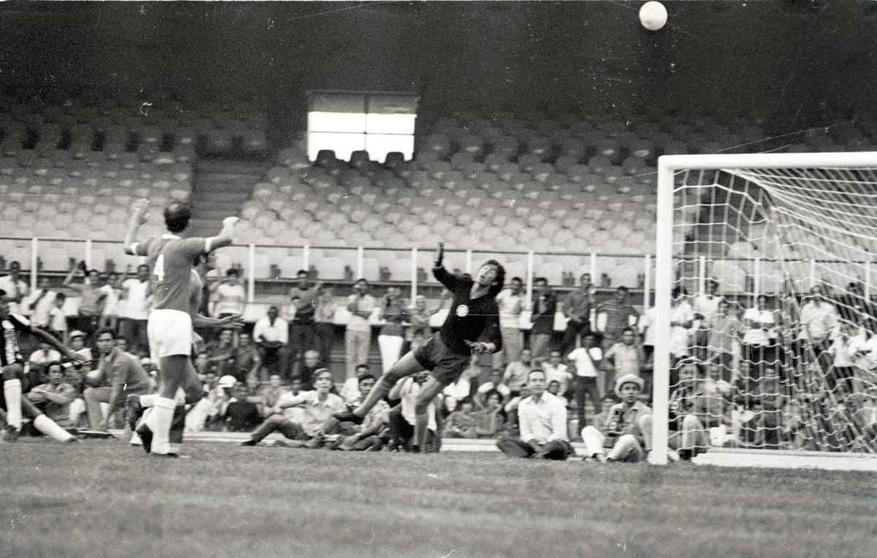 Em 1971, Atltico derrotou Internacional por 3 a 1, no Mineiro, pela fase de classificao do Brasileiro