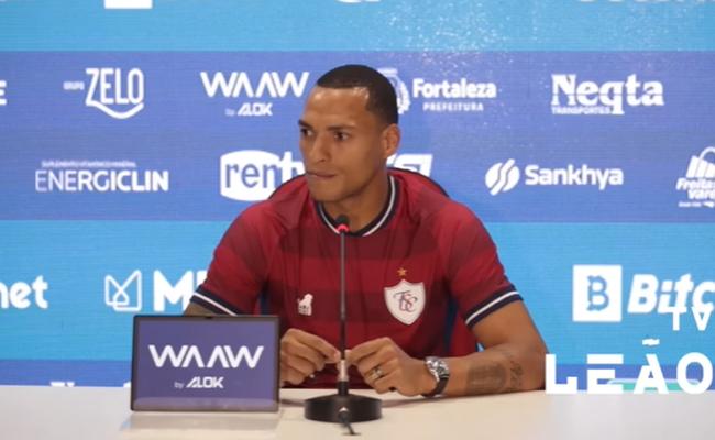 Zagueiro Titi, do Fortaleza, projetou jogo contra o Atlético