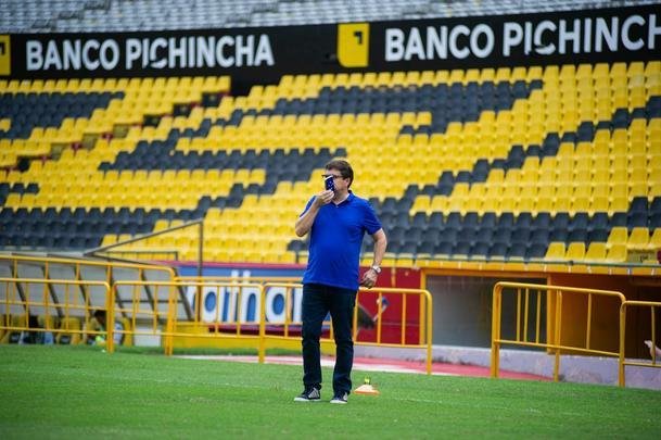 Fotos do treino do Cruzeiro no Estádio Monumental Isidro Romero Carbo, em Guayaquil