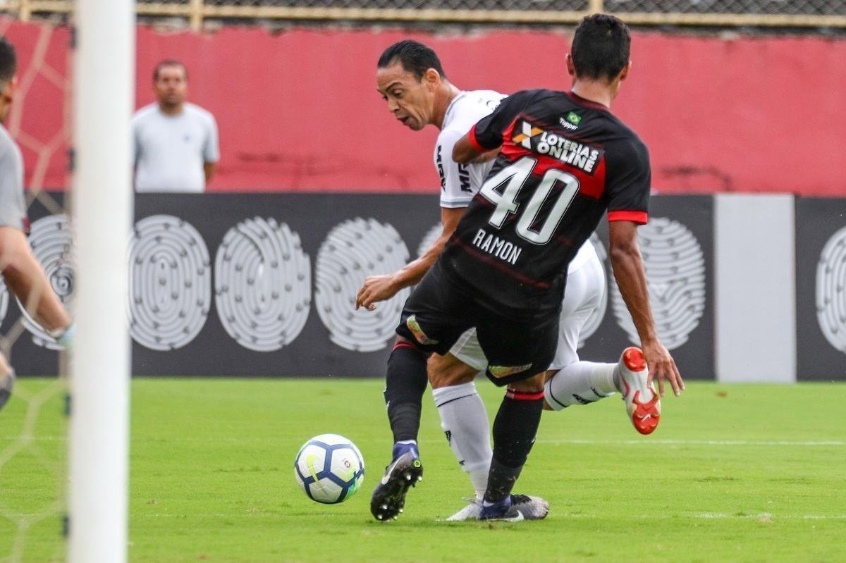 Equipes se enfrentaram no Barradão, pela 21ª rodada do Campeonato Brasileiro