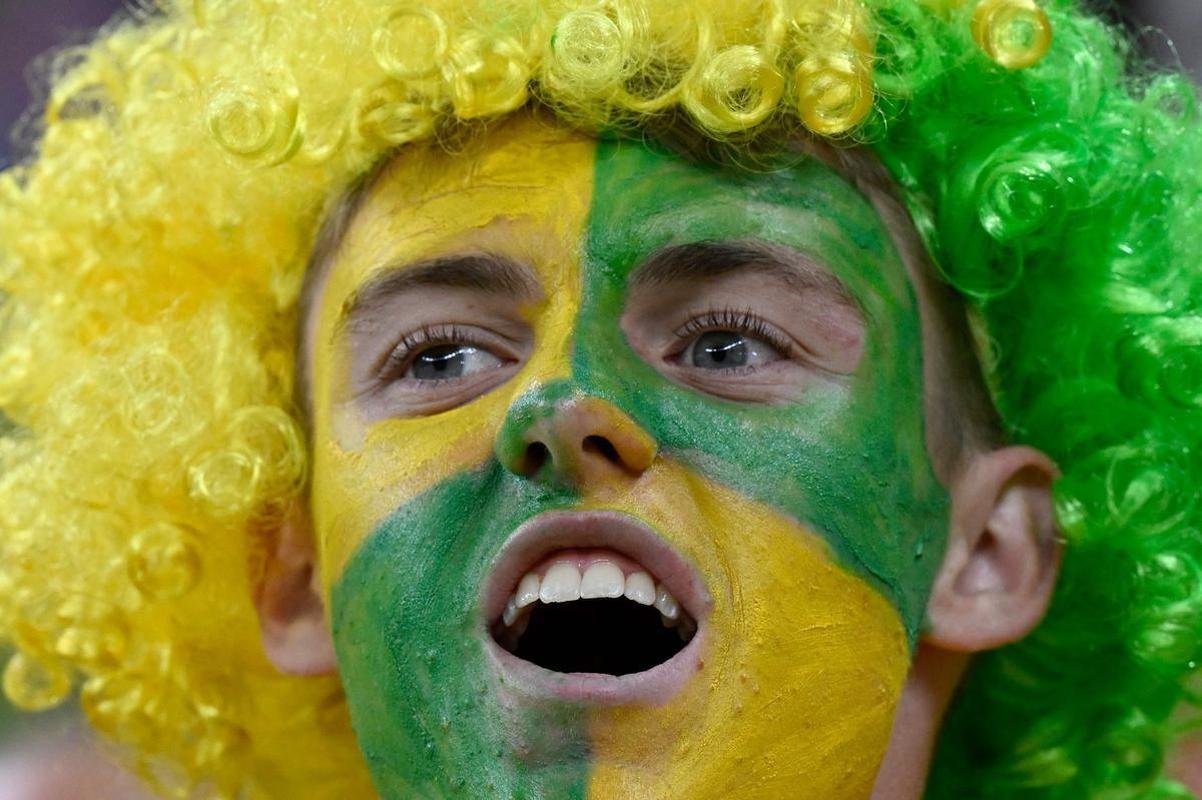 Torcedores de Argentina e Austrlia, que se enfrentaram pelas oitavas de final da Copa do Mundo
