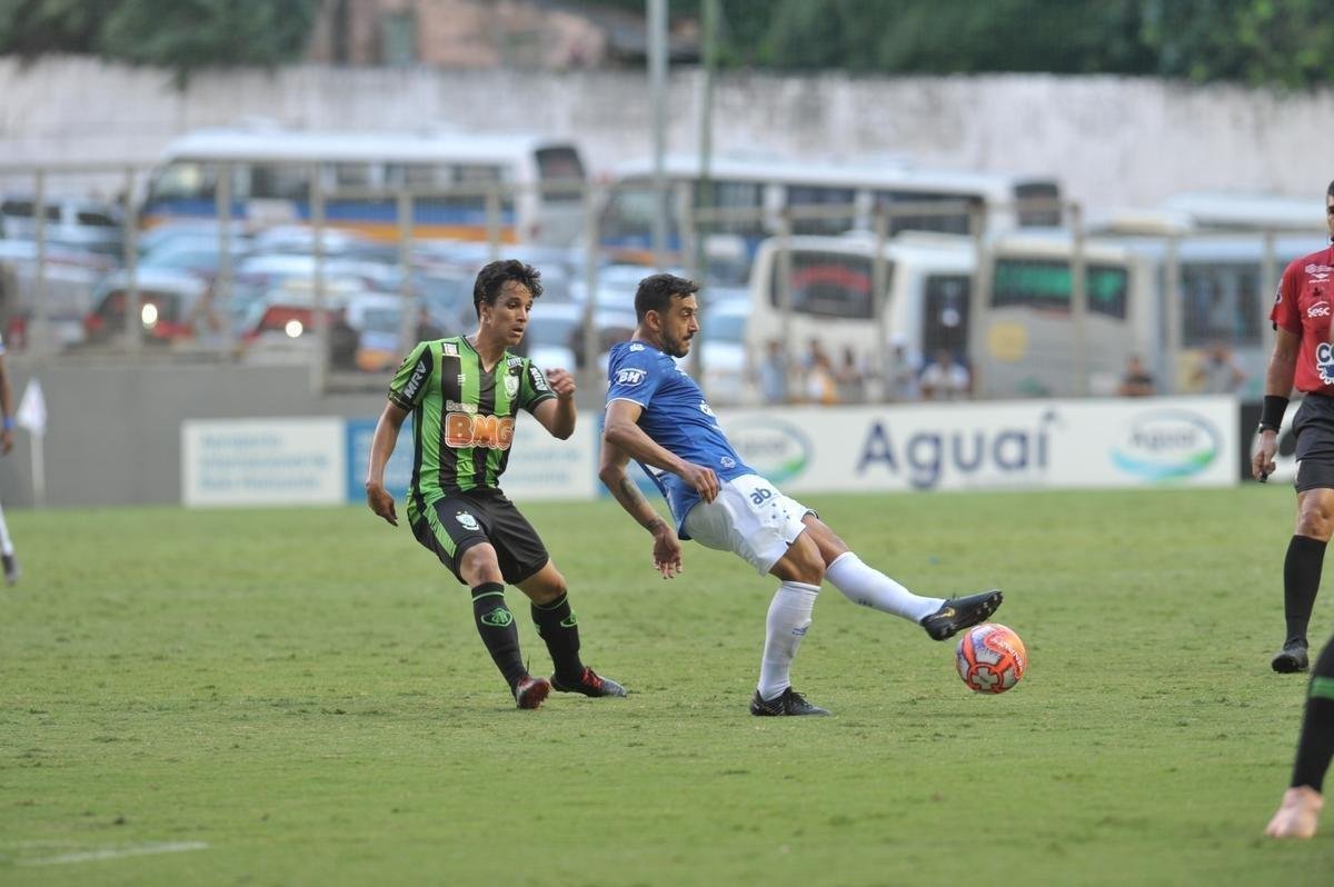 Confira fotos da partida pela semifinal do Campeonato Mineiro