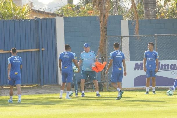 Fotos do treino do Cruzeiro desta quarta-feira, 2 de outubro, na Toca da Raposa II