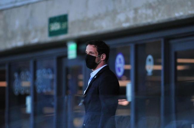 Belletti, novo diretor de negcios internacionais do Cruzeiro, assistiu ao jogo contra o CRB, no Mineiro, pela Srie B do Brasileiro