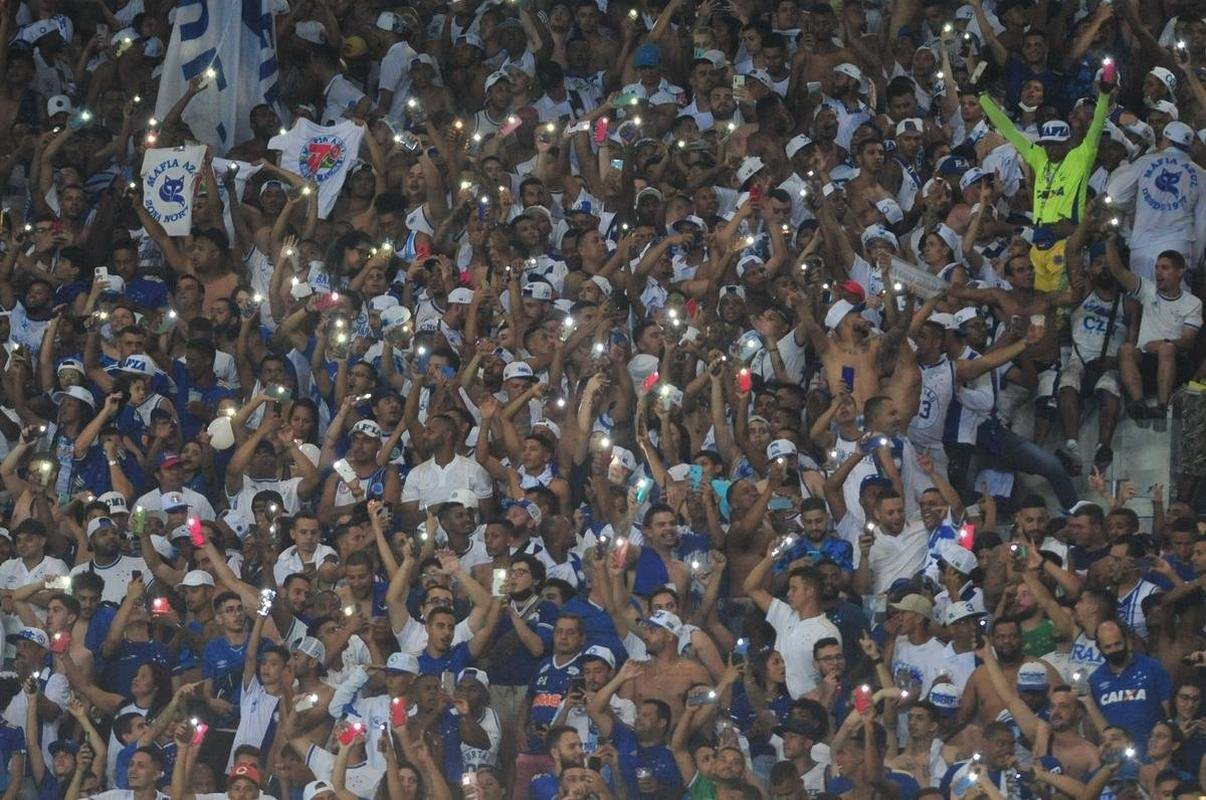 Fotos da partida entre Cruzeiro e Brusque, no Mineiro, em BH, pela 35 rodada da Srie B do Brasileiro