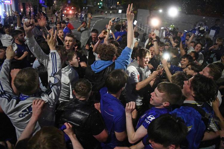 Chelsea faz a festa depois de vencer o Manchester City e faturar o bi na Liga dos Campeões