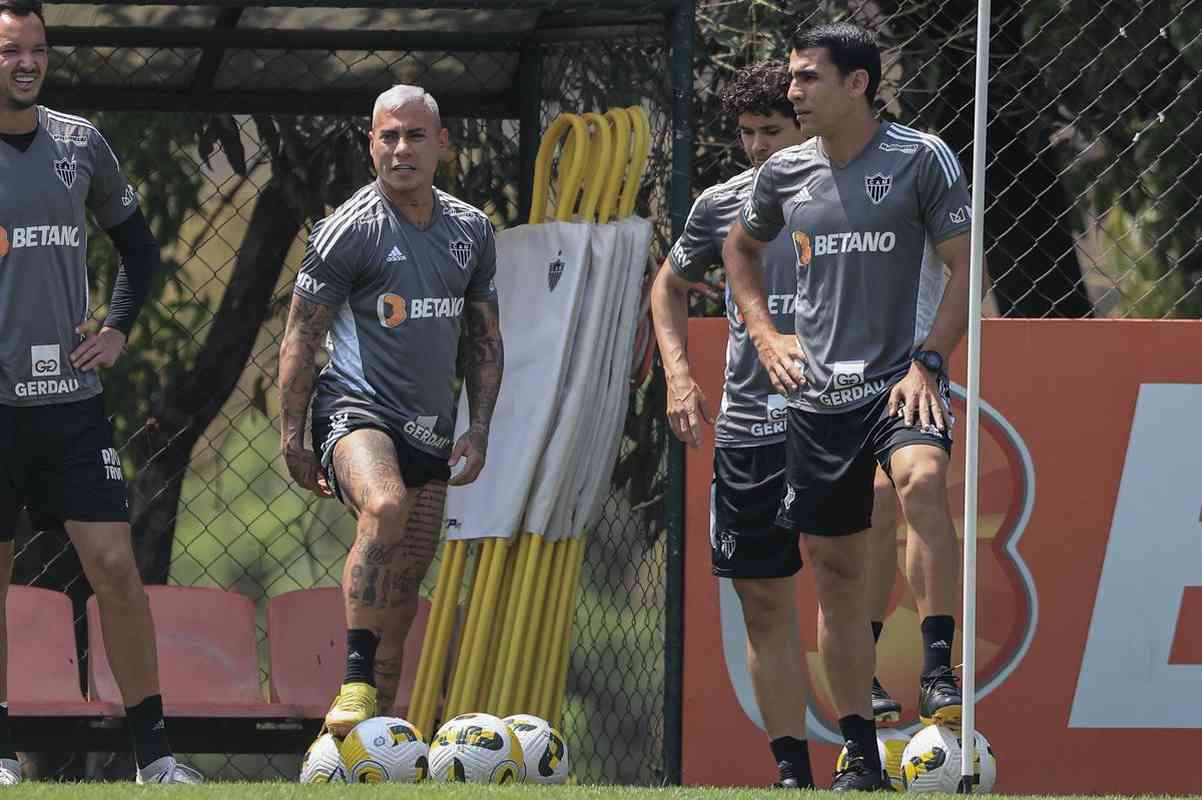 Na manh desta quarta-feira (14/9), o Atltico teve mais um dia de treino para o jogo contra o Ava, pela Srie A do Campeonato Brasileiro