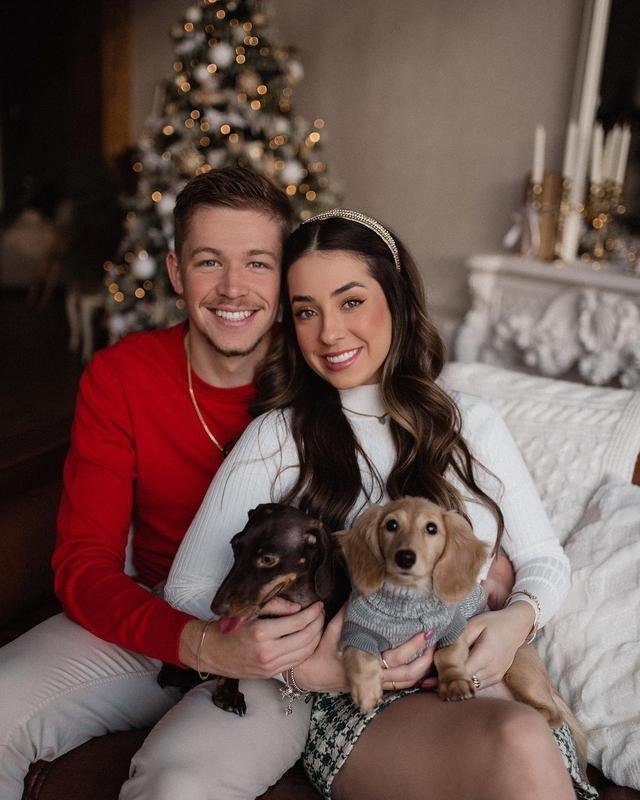 Novo reforo do Atltico, Bruno Fuchs passou o Natal com a esposa e os cachorros