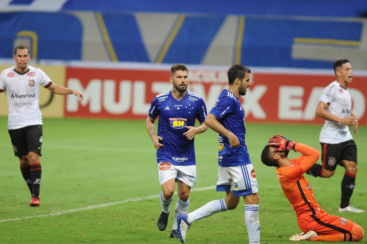 Fotos do jogo entre Cruzeiro e Brasil de Pelotas-RS, no Mineiro, em Belo Horizonte, pela 26 rodada da Srie B do Campeonato Brasileiro (5/12/2020)