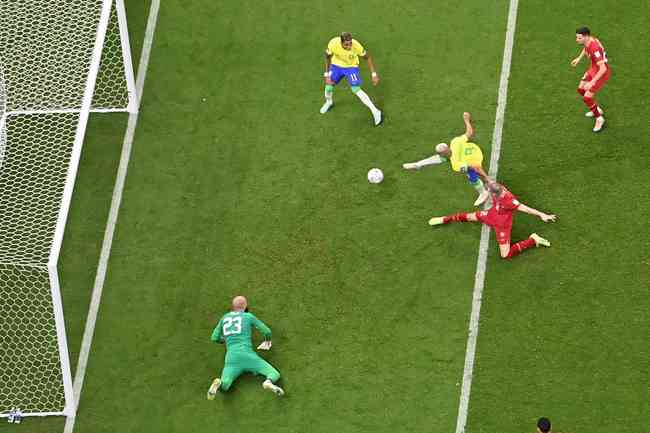 Brasil x Sérvia: fotos da torcida e do jogo pela Copa do Mundo