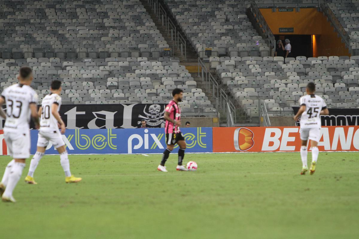 Atltico x Cear: fotos do jogo no Mineiro pelo Brasileiro