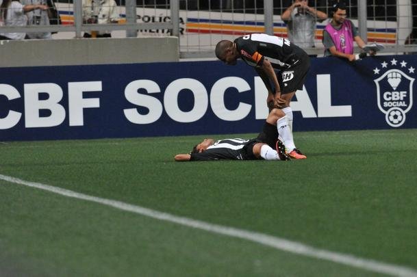 Imagens do jogo entre Atltico e Sport no Independncia