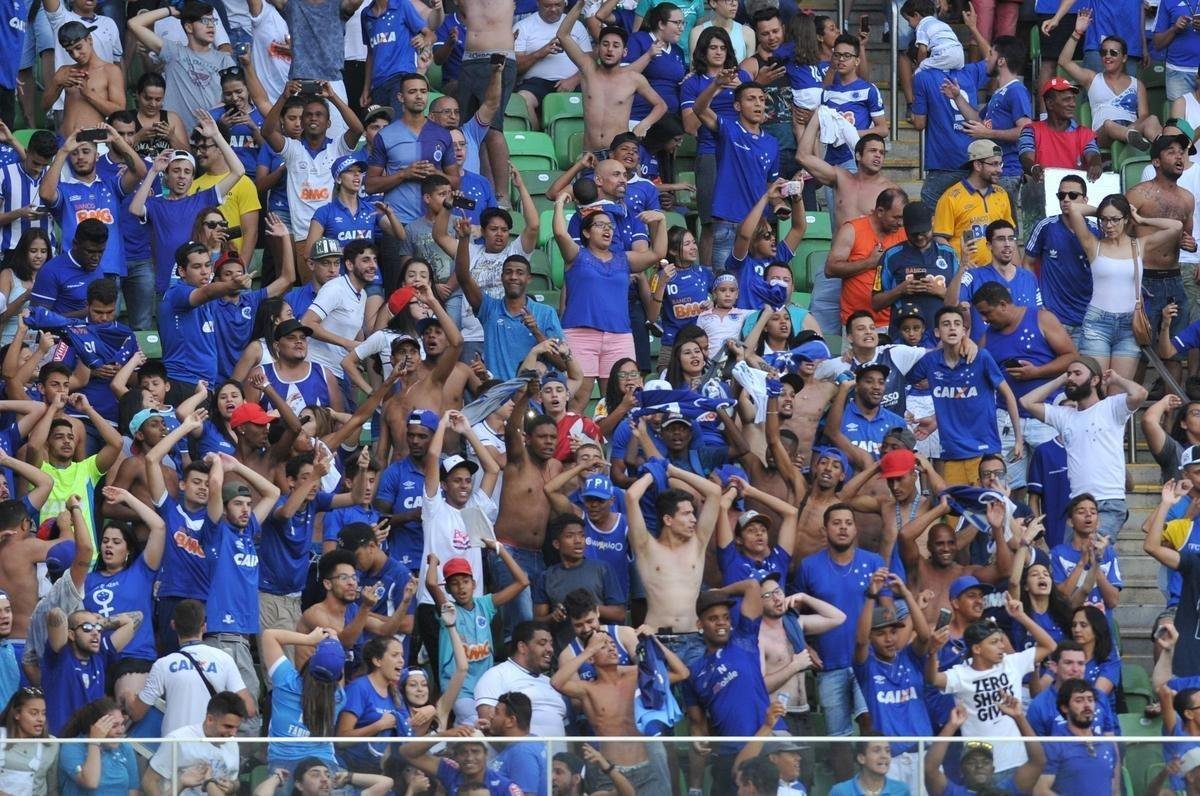 Imagens do jogo entre Cruzeiro e Coritiba, no Independncia, pela final do Campeonato Brasileiro Sub-20