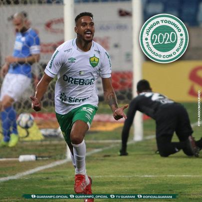 O Guarani anunciou a contratao do atacante Jnior Todinho, que estava no Cuiab