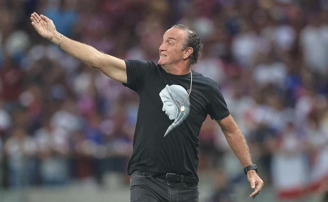 Cuca planeja o 2023 do Atlético, ainda que não esteja garantido no comando técnico