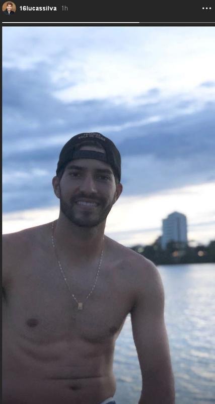 Volante Lucas Silva no contou por onde anda