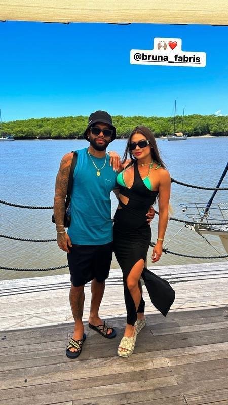 Otvio em Alagoas com a esposa e amigos