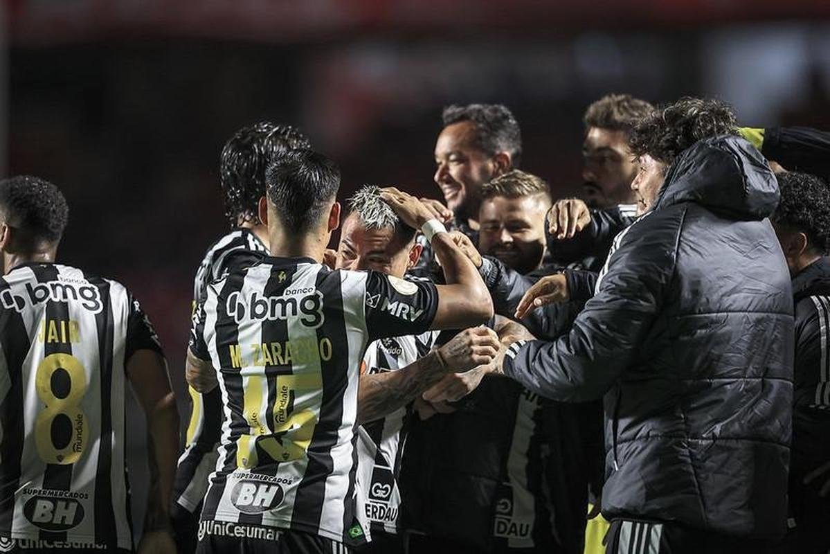 So Paulo e Atltico se enfrentaram nesta tera-feira (1/11) pela 35 rodada do Campeonato Brasileiro