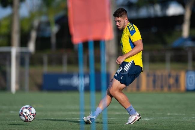 Fotos do treino do Cruzeiro nesta quinta-feira (6/5), na Toca da Raposa II