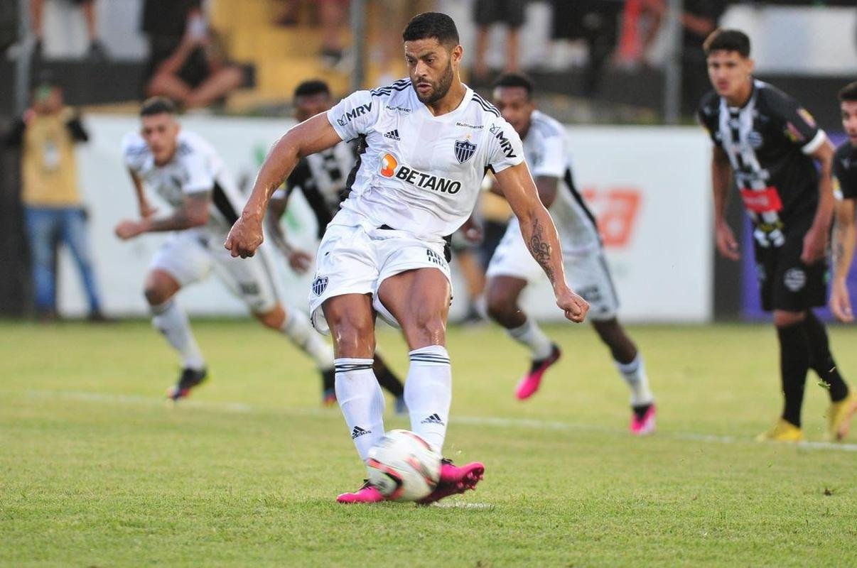 Fotos do jogo entre Athletic x Atltico, pelo Campeonato Mineiro