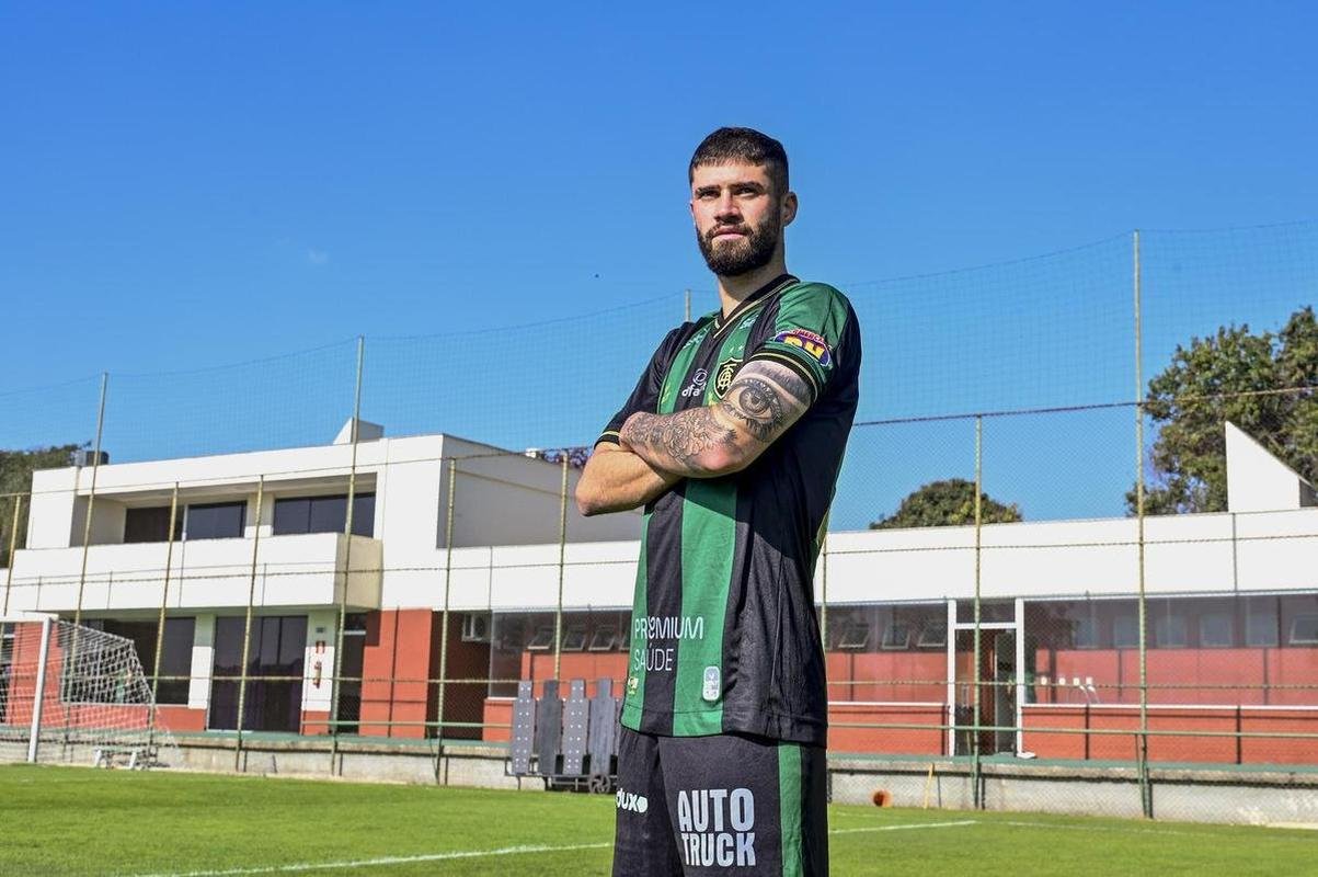 Fabrcio Daniel (atacante): contrato de emprstimo junto ao Mirassol at 31/12/2021