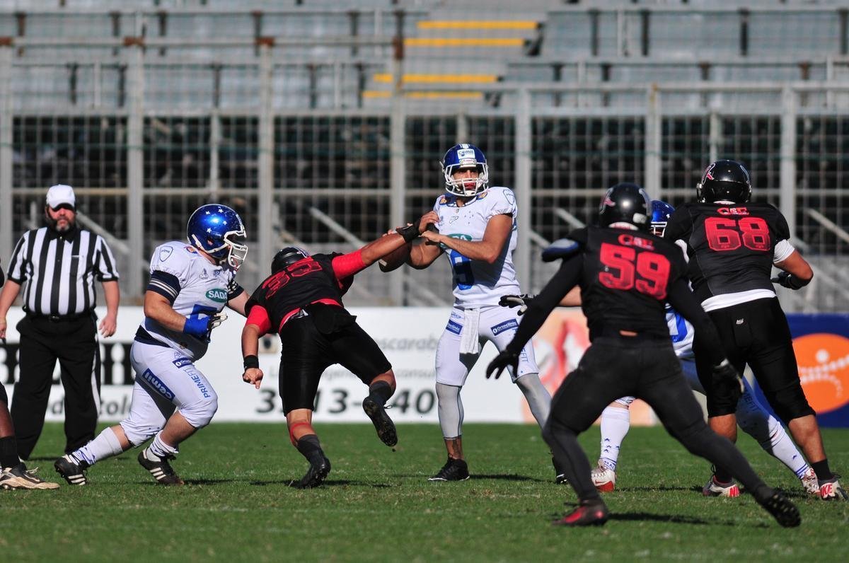 Cruzeiro venceu Espectros por 30 a 13, no Brasil Bowl, no Independncia, e se sagrou campeo