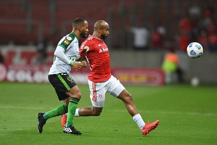 América foi batido pelo Internacional por 3 a 1, em Porto Alegre, pelo Brasileirão