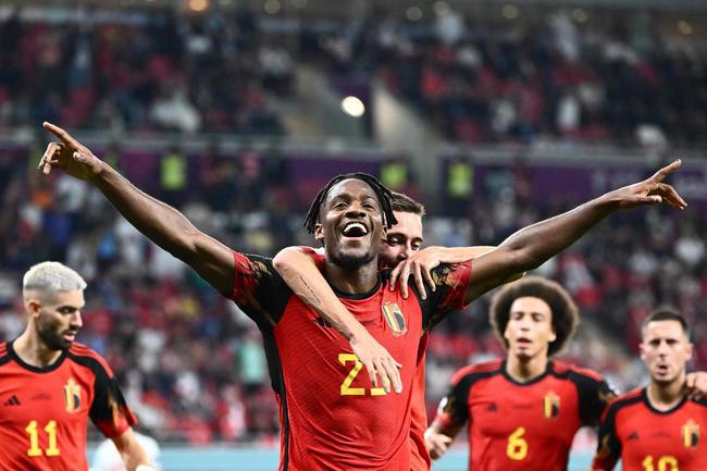 Fotos do jogo entre Bélgica e Canadá pelo Grupo F da Copa do Mundo