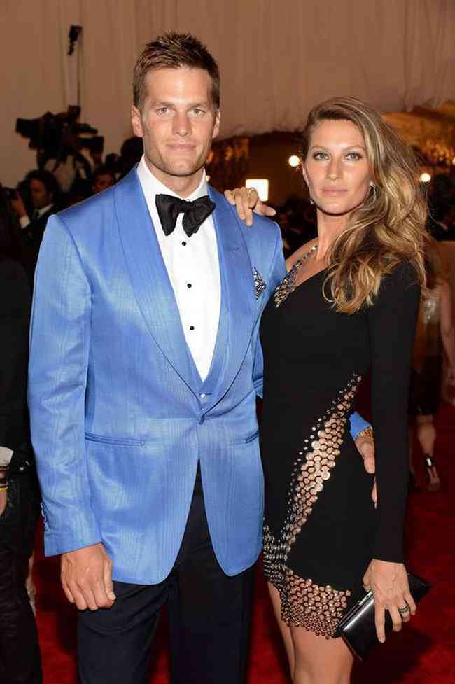 Photo of supermodel Gisele Bündchen and Tampa Bay Buccaneers football player Tom Brady