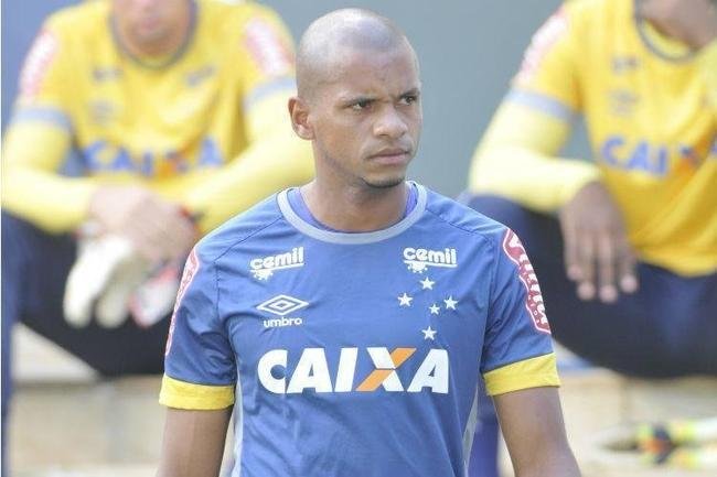 Edimar (lateral-esquerdo) - indicado pelo tcnico portugus Paulo Bento, comeou bem a trajetria na Toca II, com atuaes firmes principalmente na parte defensiva. Depois, caiu de produo e deixou de fazer parte dos planos do clube.