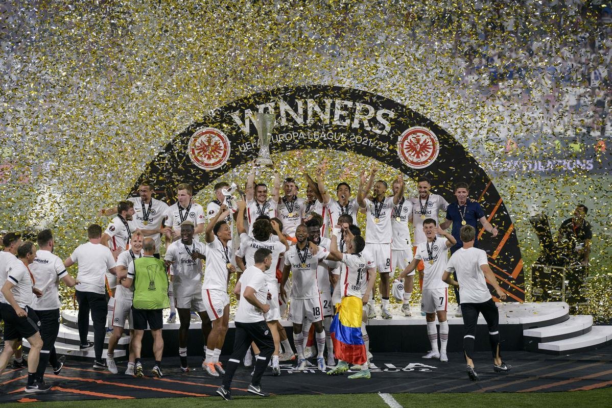 Eintracht bate o Rangers nos pnaltis, em Sevilla, e fatura a Liga Europa 