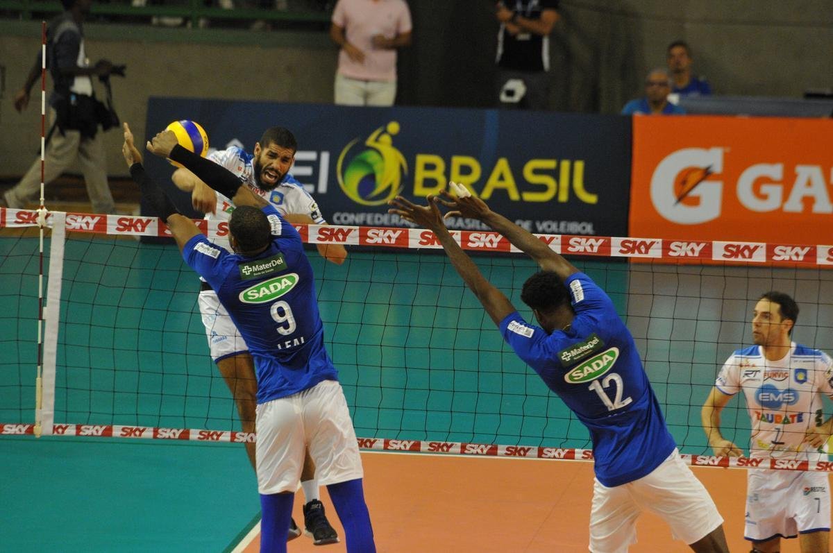 Cruzeiro venceu o Taubat por 3 sets a 1 e garantiu vaga na final da Superliga Masculina