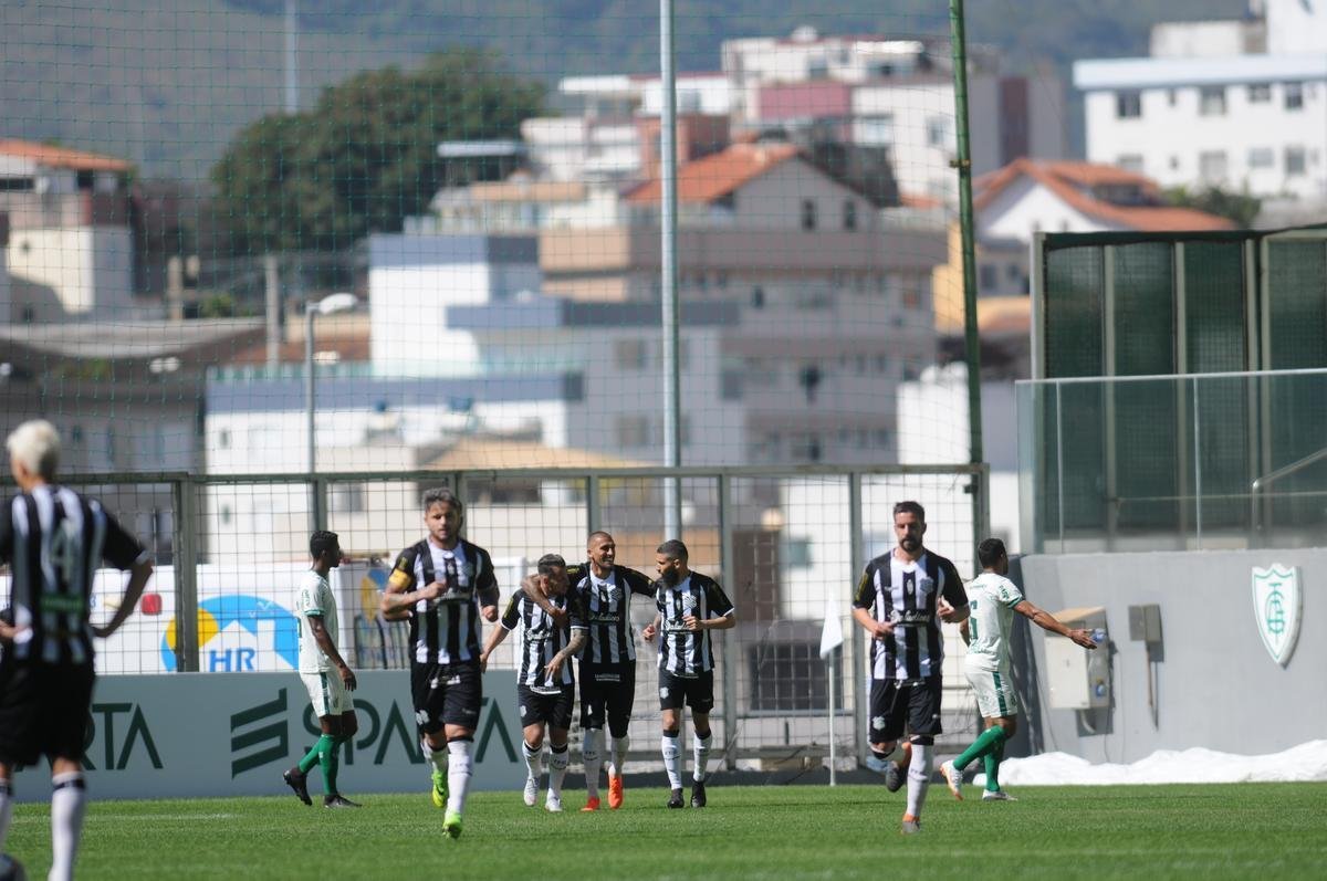 Amrica foi derrotado em casa pelo Figueirense