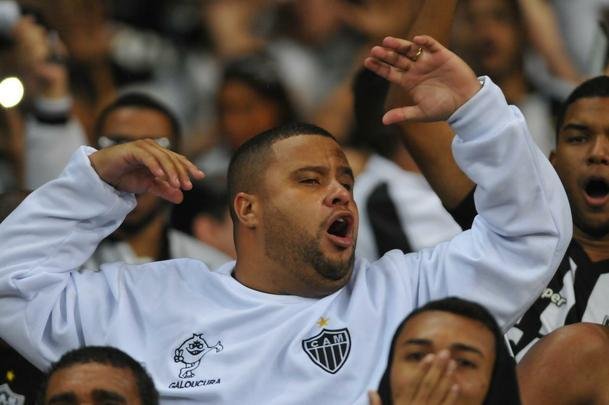 Franco Di Santo abriu o placar para o Atltico aos 37 minutos do primeiro tempo. Depois de cruzamento, ele arrematou de perna esquerda e colocou o Galo em vantagem no Mineiro