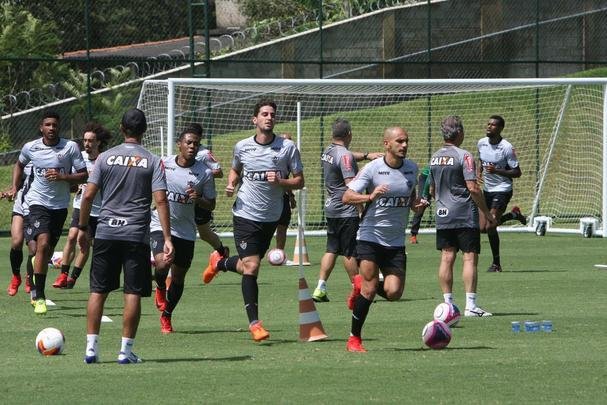 Imagens do treino do Atltico