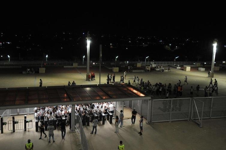Fotos da torcida do Galo no Mineiro durante a semifinal da Copa Libertadores entre Atltico e Palmeiras (Alexandre Guzanshe/EM/DAPress 28/9/2021)