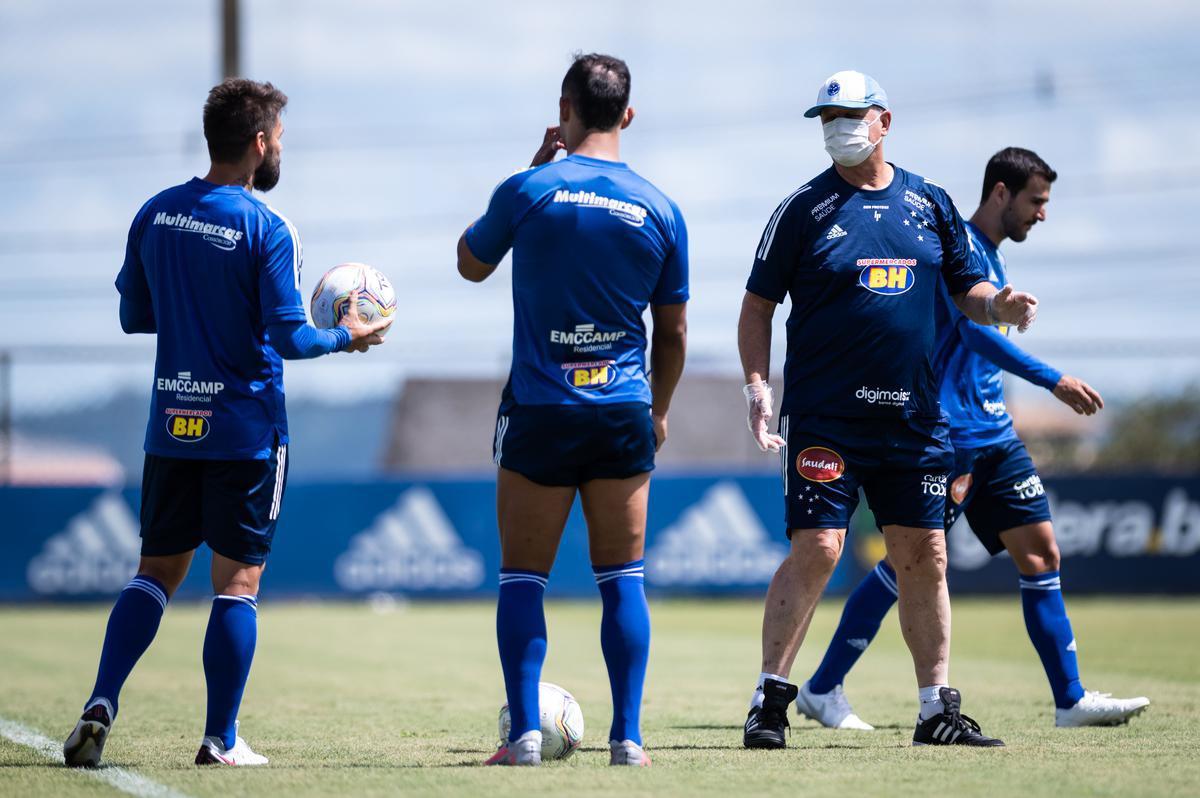 Cruzeiro se prepara para o clássico contra o América