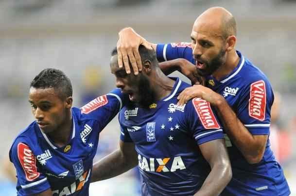 Fotos de Cruzeiro x Villa Nova, no Mineiro, pela oitava rodada do Estadual (Rodrigo Clemente/EM D.A Press)