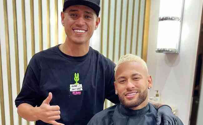 Neymar muda visual prestes a voltar para a Copa do Mundo