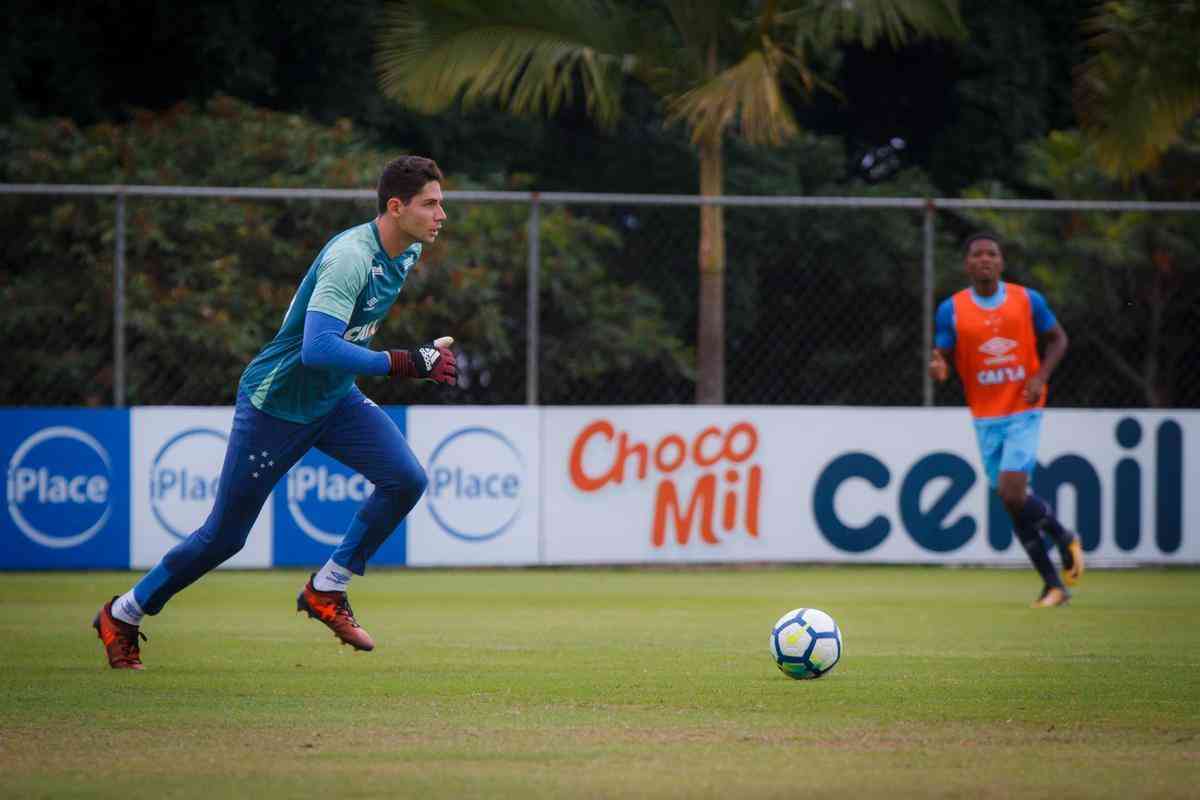 Lucas Frana, goleiro, ainda no jogou no Campeonato Brasileiro de 2018
