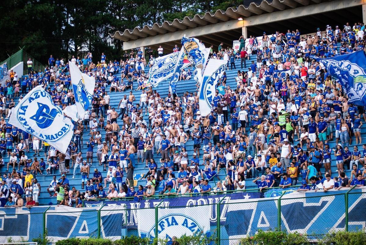 Fotos do jogo entre Tupi e Cruzeiro, em Juiz de Fora, pela dcima rodada do Campeonato Mineiro