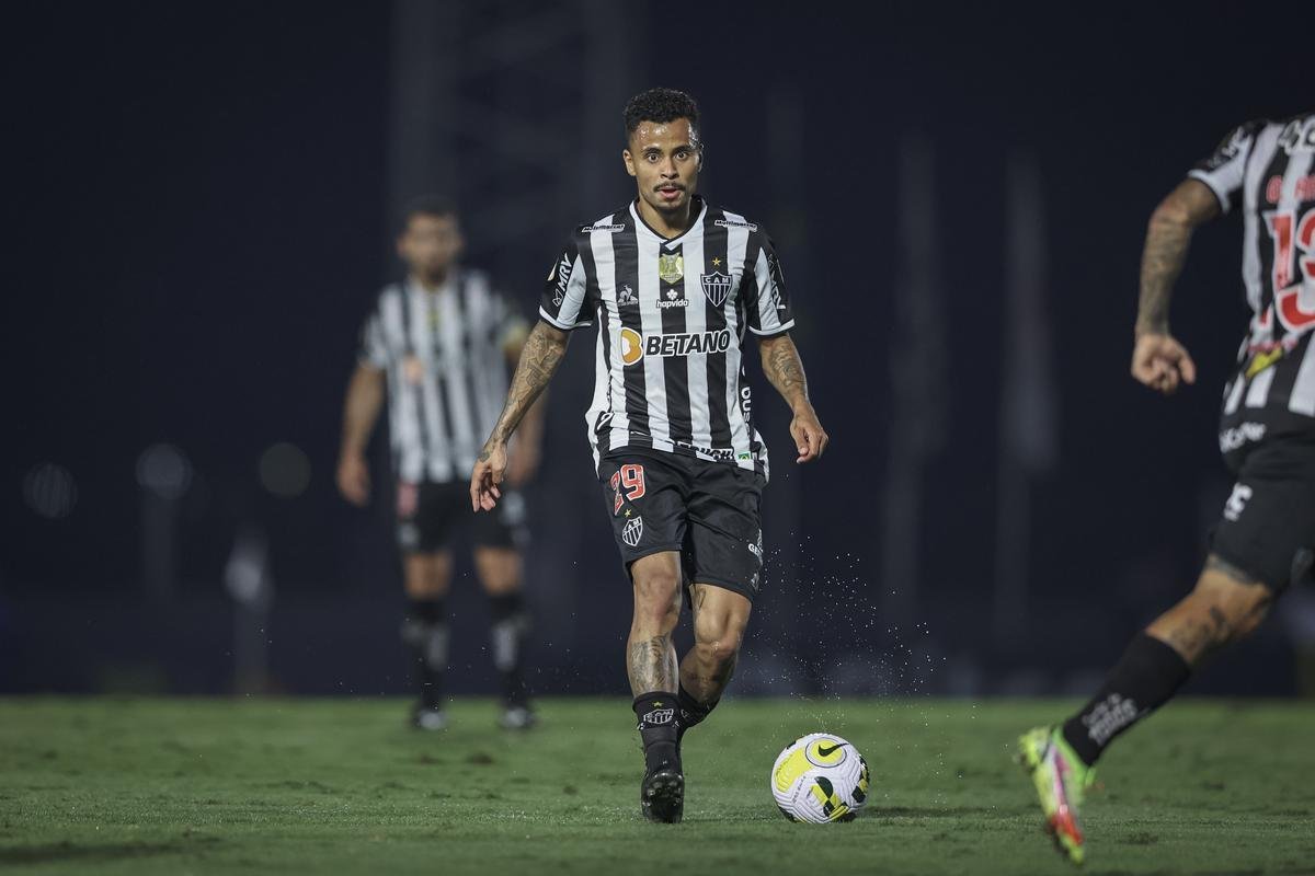 Fotos do jogo entre Red Bull Bragantino e Atltico, nesta quarta, pelo Brasileiro