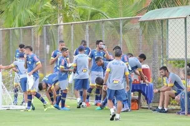 Fotos do treino do Cruzeiro desta sexta-feira (21/10), na Toca da Raposa II (Rodrigo Clemente/EM D.A Press)