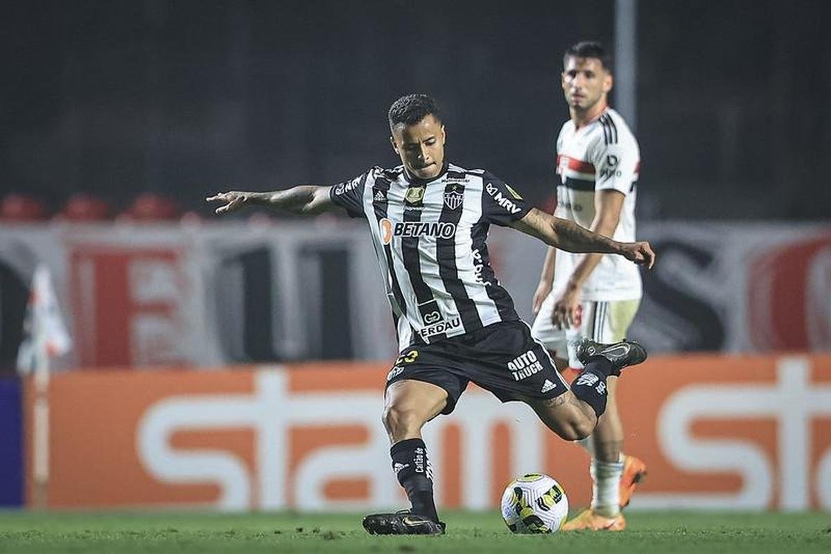 So Paulo e Atltico se enfrentaram nesta tera-feira (1/11) pela 35 rodada do Campeonato Brasileiro