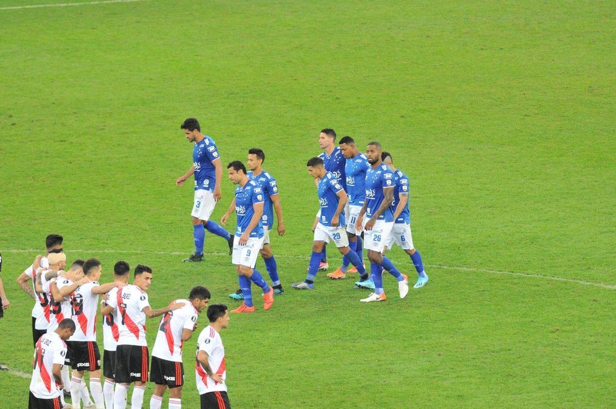 River derrotou Cruzeiro por 4 a 2 nos pnaltis, no Mineiro, e avanou s quartas de final da Libertadores
