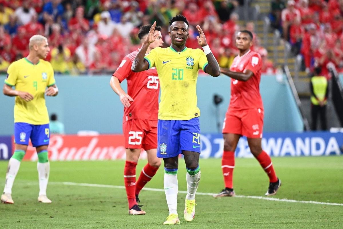 Duelo entre Brasil e Sua, pela 2 rodada do Grupo G da Copa do Mundo, acontece no Estdio 974, em Doha, no Catar
