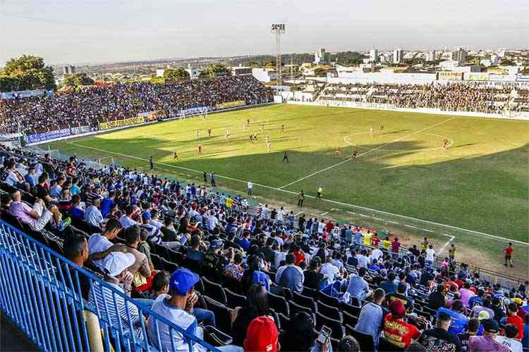 Jogos da Copinha começam nesta terça-feira em Guarulhos com