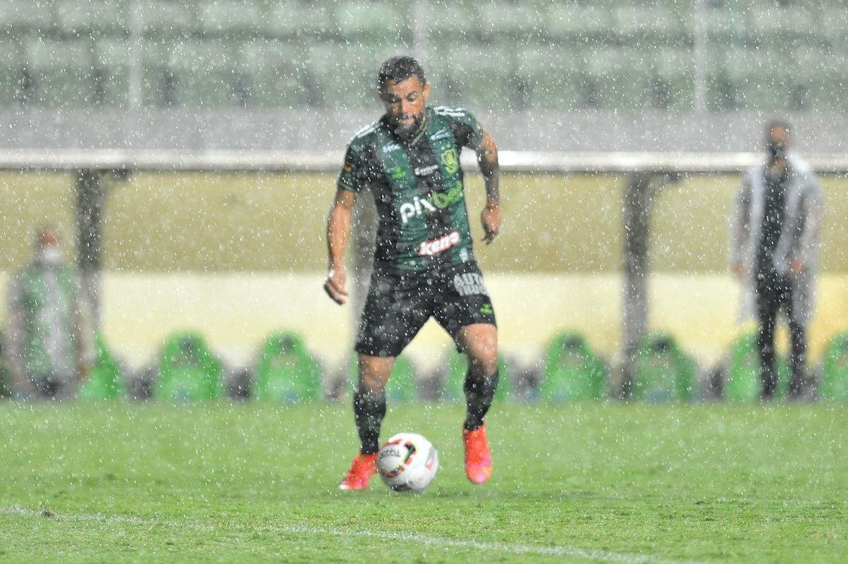 Fotos de Amrica x Athletic, no Independncia, pelo Campeonato Mineiro