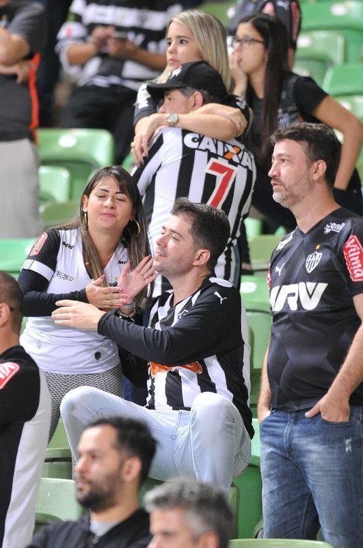 Torcedores do Atltico saram revoltados do Independncia com eliminao prematura na Sul-Americana